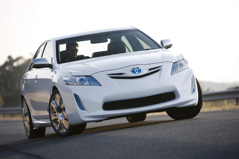 Illustration for article titled Australian Toyota HC-CV Concept Dangerously Close To Cool